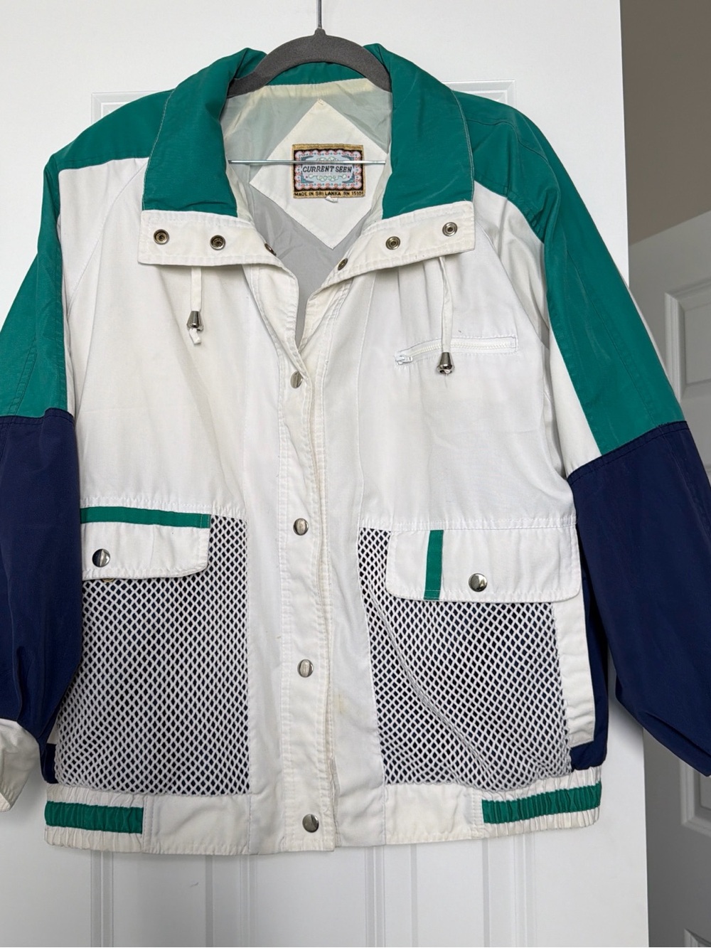 Current Sensation White Colorblock Utility Jacket with Teal & Navy Accents